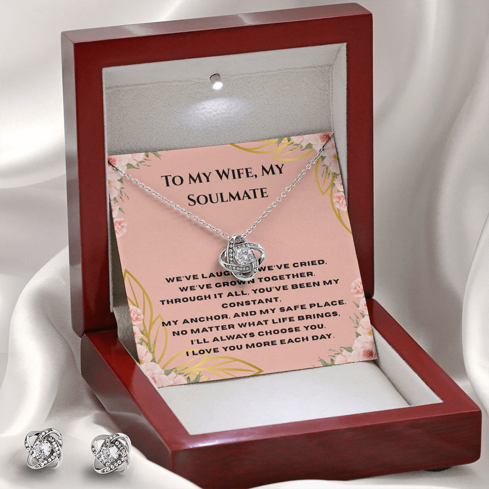 Love Knot Necklace & Earring Set